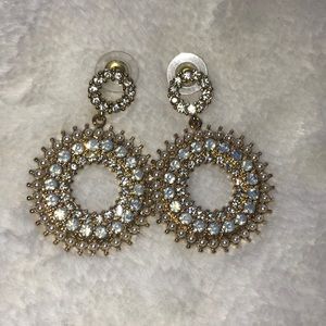 Gold Prom Earrings!